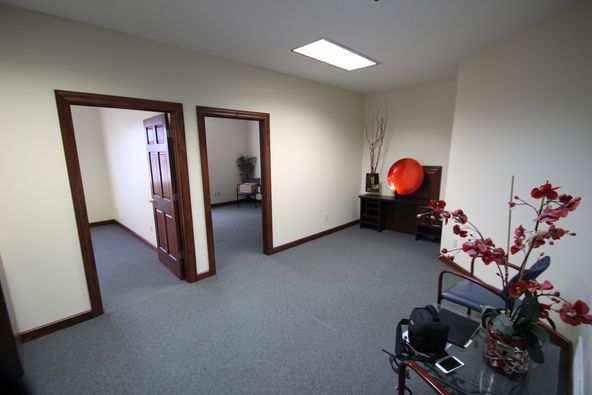 161 Northwest Ave, Tallmadge, OH 44278